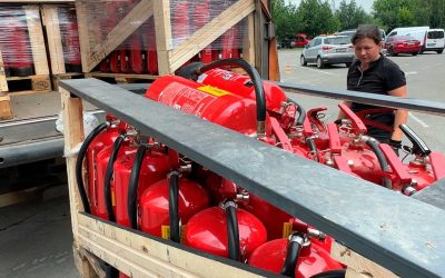 Tuhansia palosammuttimia Ukrainaan